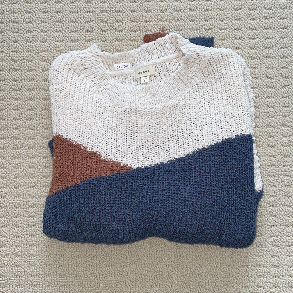 Debut Knit Top - Picture 4 of 7